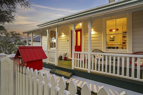 Photo of property in 15 Pompallier Terrace, Ponsonby, Auckland, 1011