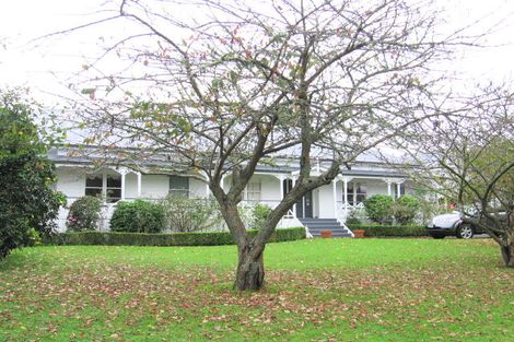 Photo of property in 9 Birchwood Grove, Greenhithe, Auckland, 0632
