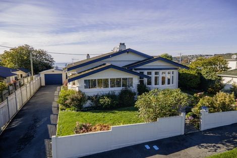 Photo of property in 19 Till Street, South Hill, Oamaru, 9400