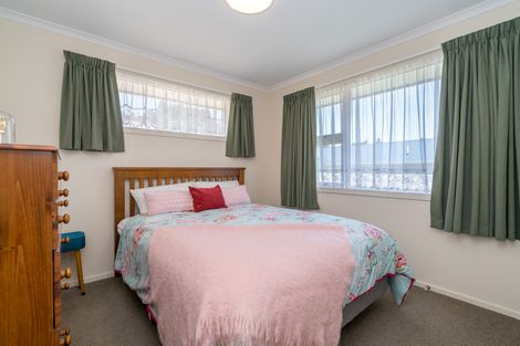 Photo of property in 3 Loudon Street, Green Island, Dunedin, 9018