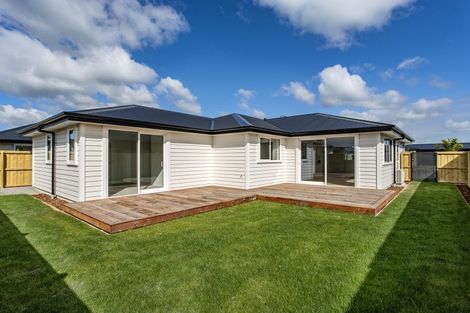 Photo of property in 11 Kekewai Place, Halswell, Christchurch, 8025