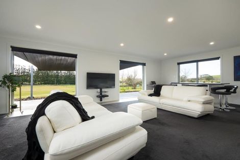 Photo of property in 681c Puketona Road, Haruru, 0204