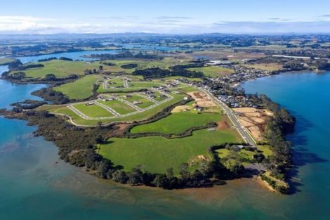 Photo of property in 59 Tahuna Minhinnick Drive, Glenbrook, 2681