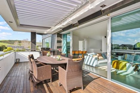 Photo of property in 32 Taumata Road, Omaha, 0986