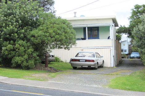 Photo of property in 1289b Whangaparaoa Road, Army Bay, Whangaparaoa, 0930