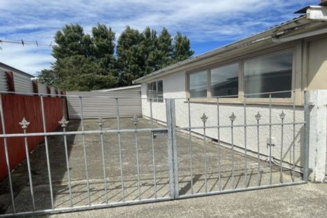 Photo of property in 60 Smith Street, Woolston, Christchurch, 8062