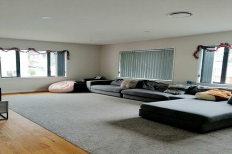 Photo of property in 150 Greenhithe Road, Greenhithe, Auckland, 0632