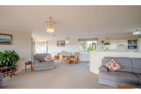 Photo of property in 105 Kemp Road, Kerikeri, 0230