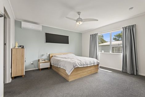 Photo of property in 14 Bendigo Street, Cloverlea, Palmerston North, 4412