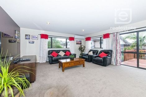 Photo of property in 59 South Kensington Way, Henderson, Auckland, 0612
