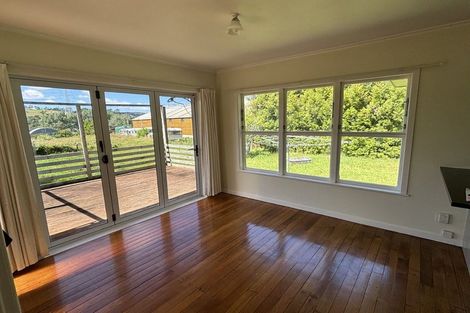 Photo of property in 263 Riverhead Road, Riverhead, Kumeu, 0892