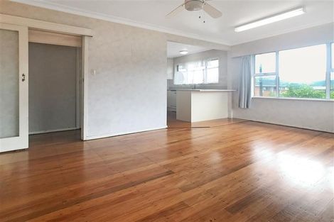 Photo of property in 1/17 Ti Rakau Drive, Pakuranga, Auckland, 2010