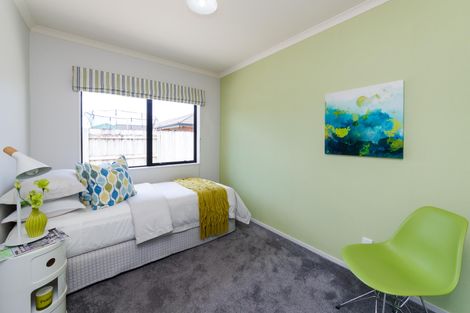 Photo of property in 127 Schnell Drive, Kelvin Grove, Palmerston North, 4414