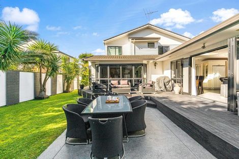 Photo of property in 10 Ander Place, Takapuna, Auckland, 0622