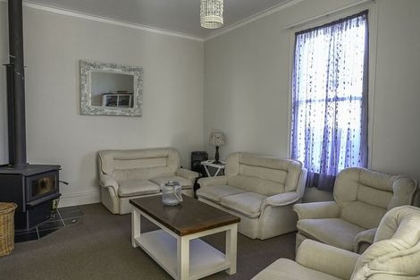 Photo of property in 152 Clyde Street, Balclutha, 9230