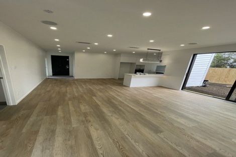 Photo of property in 14c Galsworthy Place, Bucklands Beach, Auckland, 2014