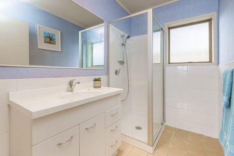 Photo of property in 2/34 Wellington Street, Papakura, 2110