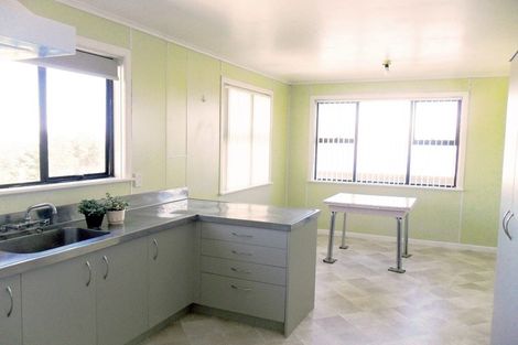 Photo of property in 40 Cunliffe Street, Johnsonville, Wellington, 6037