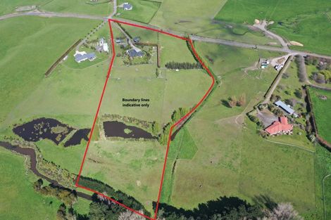 Photo of property in 472 Lees Road, Feilding, 4775