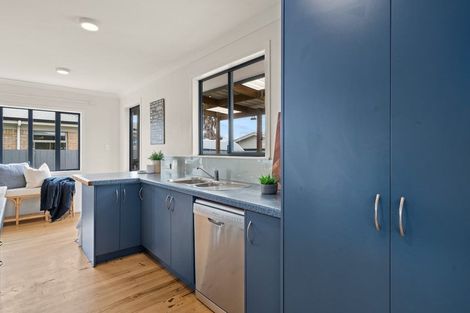 Photo of property in 606 Maunganui Road, Mount Maunganui, 3116