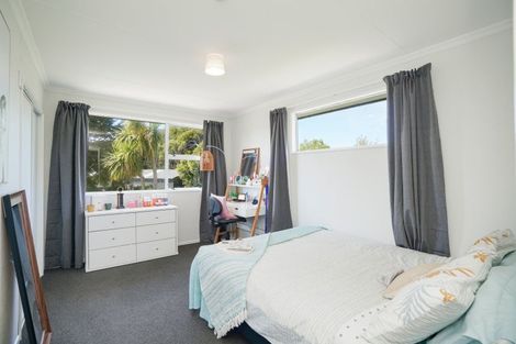 Photo of property in 44 Marama Avenue North, Otatara, Invercargill, 9879