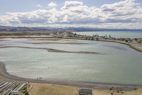 Photo of property in The Terraces, 37/9 Humber Street, Pandora, Napier, 4110