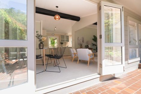 Photo of property in 28a Whanake Street, Titahi Bay, Porirua, 5022