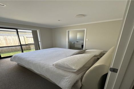 Photo of property in 9 Sabre Street, Papamoa Beach, Papamoa, 3118