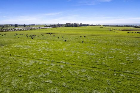 Photo of property in 50 Johnston Street, Brixton, Waitara, 4382