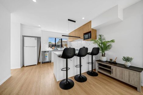 Photo of property in 70c Cargill Street, Papakura, 2110