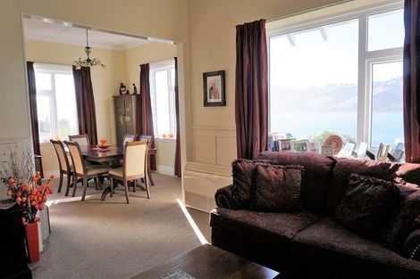 Photo of property in 21 Adderley Terrace, Ravensbourne, Dunedin, 9022