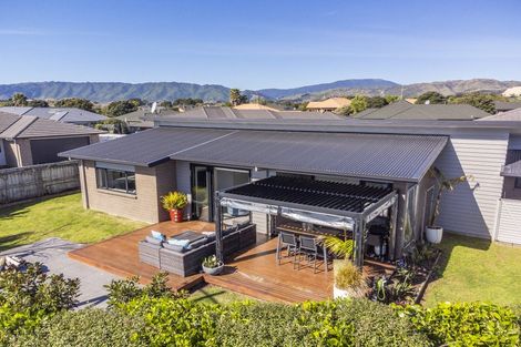 Photo of property in 6 Taranui Way, Paraparaumu Beach, Paraparaumu, 5032