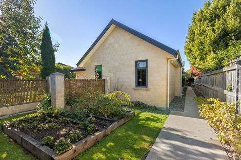 Photo of property in 27 Magnolia Drive, Springlands, Blenheim, 7201