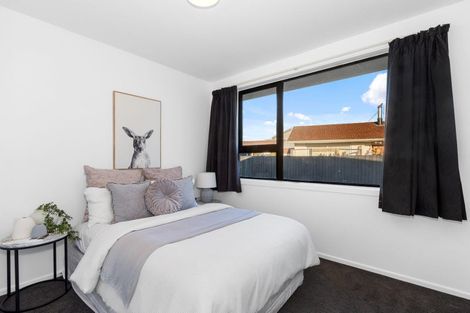 Photo of property in 17 Rosanna Place, Aranui, Christchurch, 8061