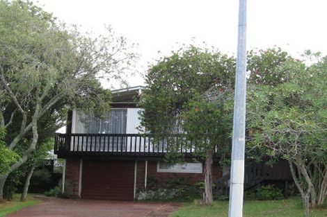 Photo of property in 94 Glendene Avenue, Glendene, Auckland, 0602