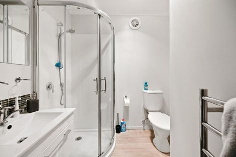 Photo of property in 58a Sandwich Road, St Andrews, Hamilton, 3200