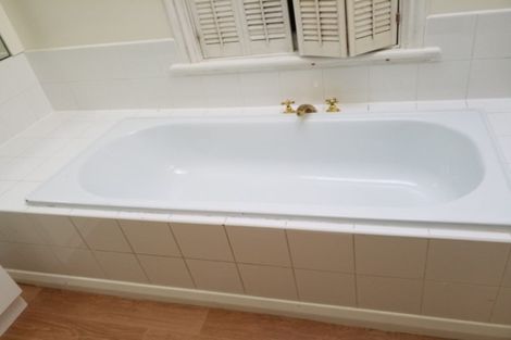 Photo of property in 26 Plunket Street, Kelburn, Wellington, 6012