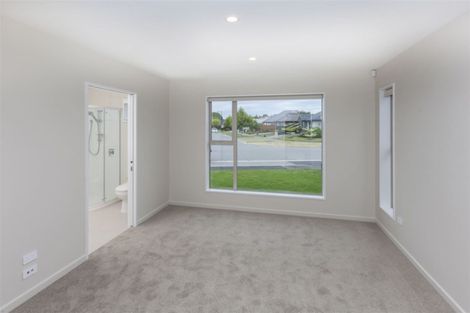 Photo of property in 67 Rannoch Drive, Broomfield, Christchurch, 8042