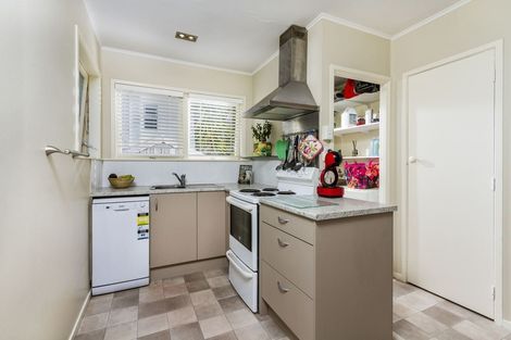 Photo of property in 2/3 Fentham Road, Hauraki, Auckland, 0622