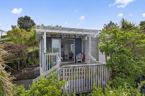 Photo of property in 11 Kendale Drive, Leigh, 0985