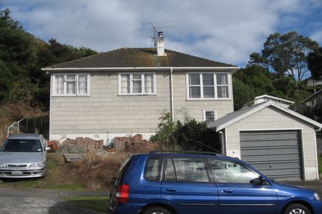 Photo of property in 12 Hill Grove, Naenae, Lower Hutt, 5011