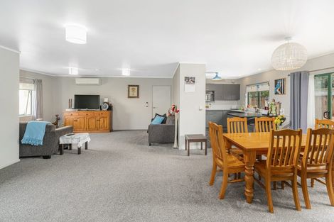 Photo of property in 7 Cholmondeley Crescent, Whitianga, 3510