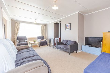 Photo of property in 11 Humphrey Street, Marton, 4710