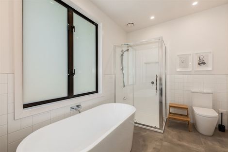 Photo of property in 114 Muri Road, Pukerua Bay, 5026