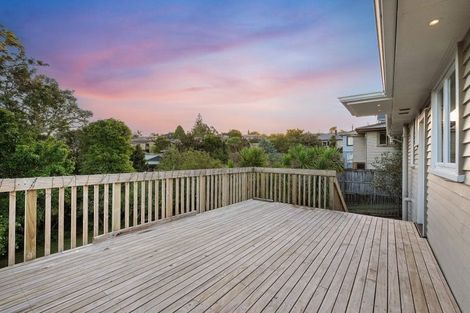 Photo of property in 44 Glengarry Road, Glen Eden, Auckland, 0602