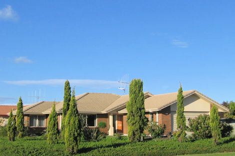 Photo of property in 1 Lamia Grove, Papamoa Beach, Papamoa, 3118