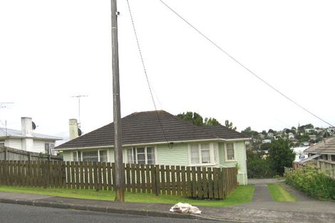 Photo of property in 7 Raeben Avenue, Hillcrest, Auckland, 0627