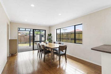 Photo of property in 73 Meadowland Drive, Somerville, Auckland, 2014