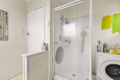 Photo of property in 14 Tawa Street, Inglewood, 4330