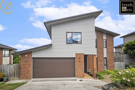 Photo of property in 175 Keri Vista Rise, Papakura, 2110